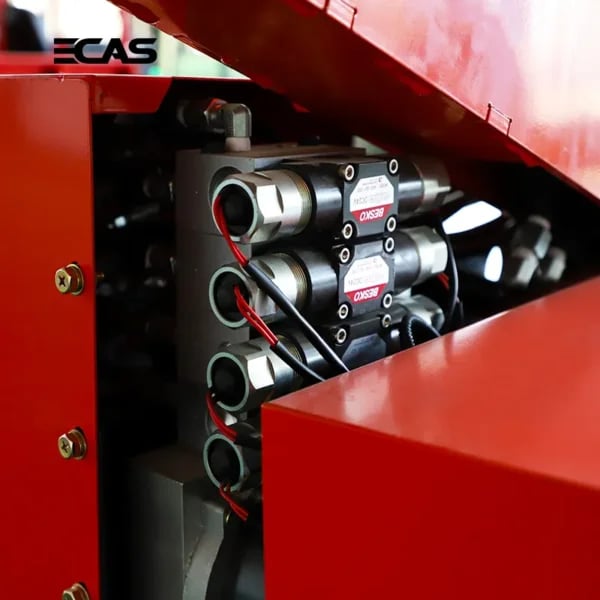 Ecas-100h-Height-3-5m-5m-6-4m-8-4m-48V-Fruit-Picker-AC-Crawler-Electric-Farm-Vehicle-Machine-Orchard-Agricultural-Platform-off-Road-Lift-Forestry-Truck-4 Ecas-100h-Height-3-5m-5m-6-4m-8-4m-48V-Fruit-Picker-AC-Crawler-Electric-Farm-Vehicle-Machine-Orchard-Agricultural-Platform-off-Road-Lift-Forestry-Truck-4