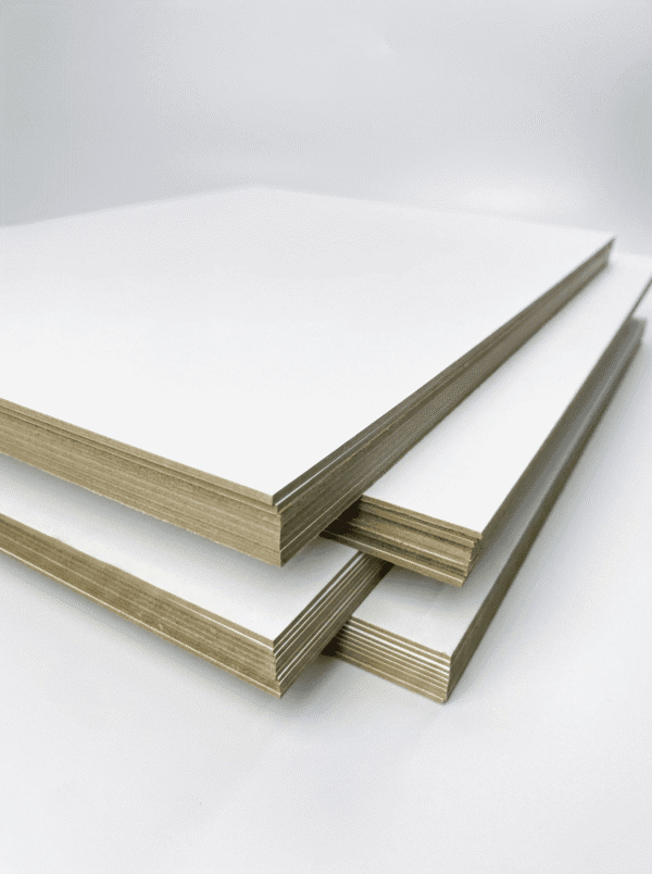 Grey Back Duplex Board for packaging and printing applications with smooth coated surface Grey Back Duplex Board for packaging and printing applications with smooth coated surface