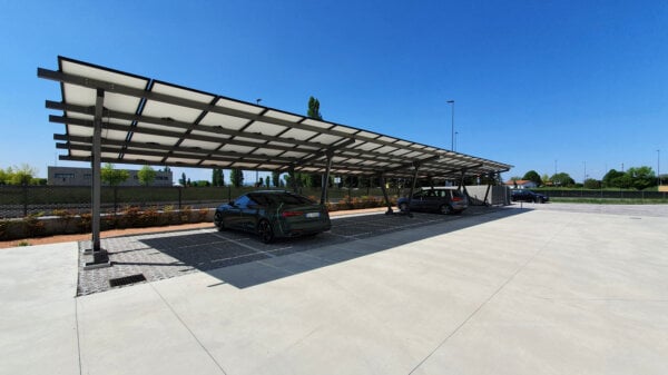TreeSystem Solar Carport – Installation View TreeSystem solar carport in use