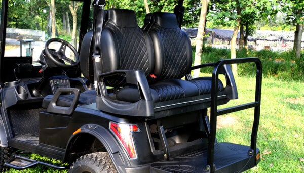 HAVOS buggy with rear storage area