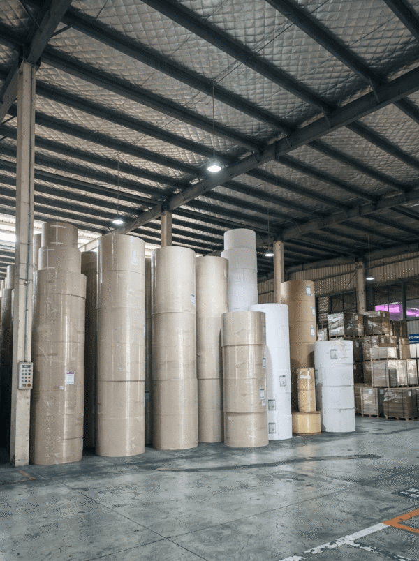 High Gloss Laminated Paperboard Roll High gloss laminated paperboard roll for converting