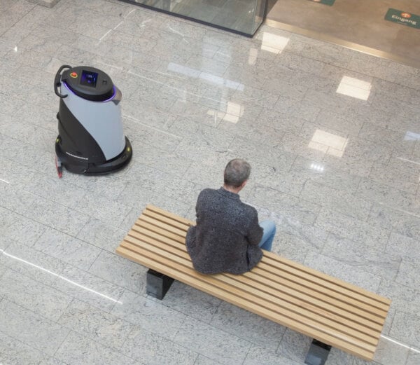 Omnie Case Study: FMZ Imst Scrubber 50 at FMZ Imst shopping mall