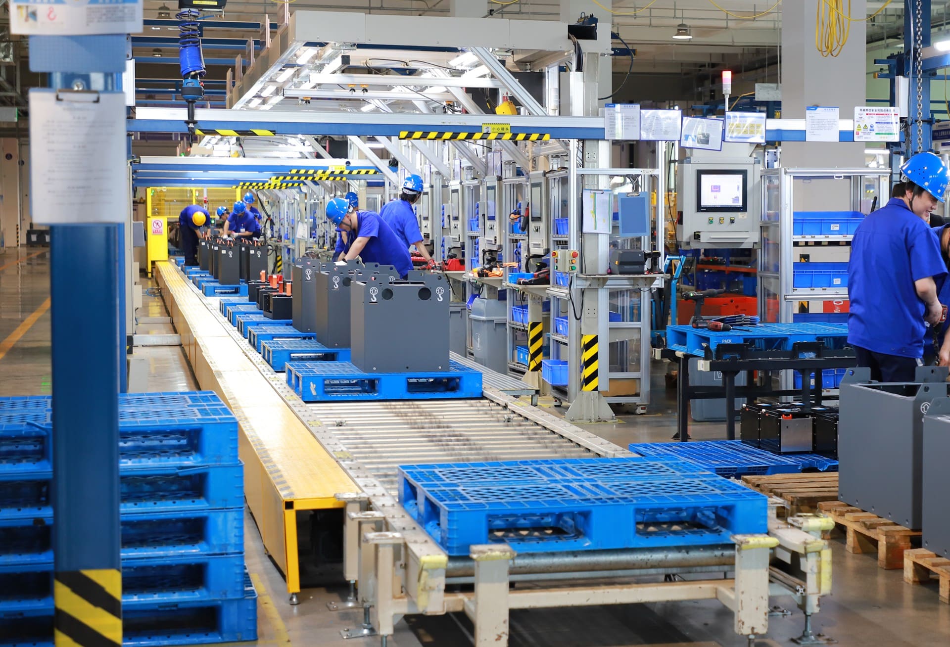 Production line at a Chinese LiFePO4 industrial battery manufacturer