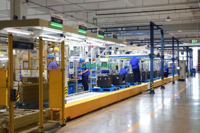 Exploring SPIDERWAY’s LiFePO4 Battery Plant in Hefei: A Look Inside an Advanced Industrial Lithium Battery Production Line