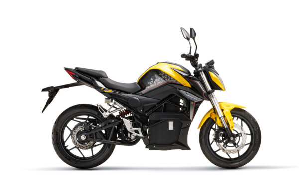 Bashan BS7000D-A electric motorcycle with 72V 30Ah lithium battery and up to 260 km range